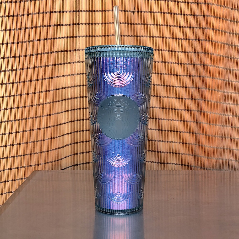 NEW STARBUCKS Holographic Rainbow 24oz. Venti Collectors Cold Cup - Picture 1 of 7
